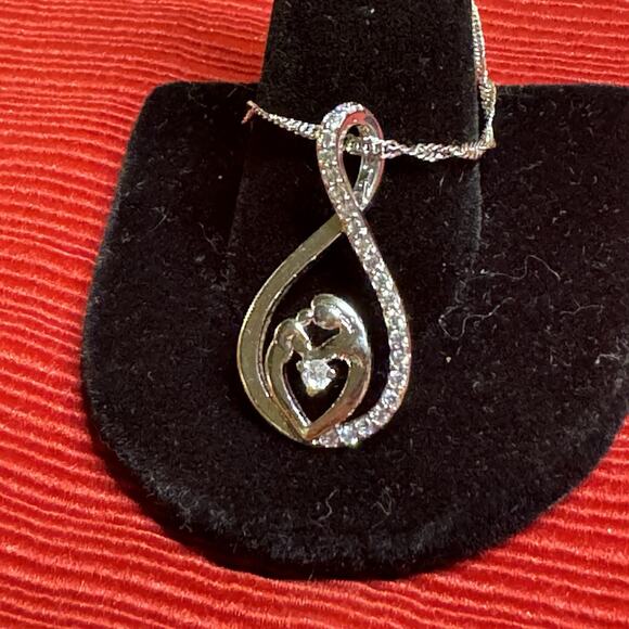 Sterling 925 Mother And Child Crystal Accent Pendant Necklace with extender50 - Picture 4 of 7